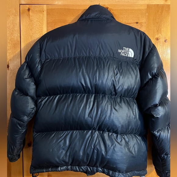 Vintage The North Face puffer down coat. - Picture 2 of 6